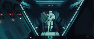 Illustration for article titled Los secretos y claves que revela el nuevo vídeo de Star Wars VII